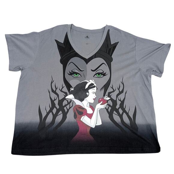 Disney Snow White and Evil Queen with Red Apple Ombre Graphic Tee 4XL NWOT - Picture 7 of 8